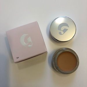 New in box Glossier Stretch Concealer G6